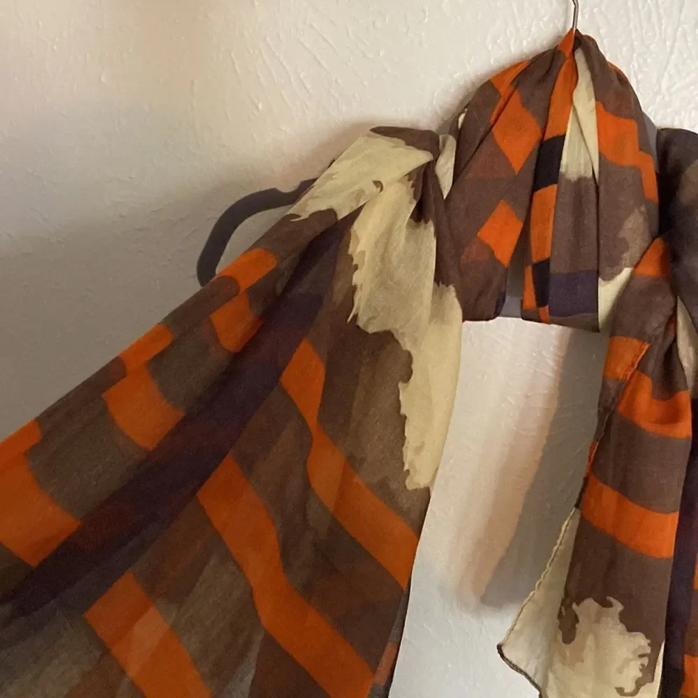 Scarf 100% viscose NWOT large size